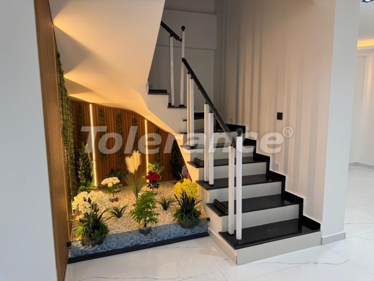 ویلا از سازنده که در مرسین - خرید ملک در ترکیه - 136233