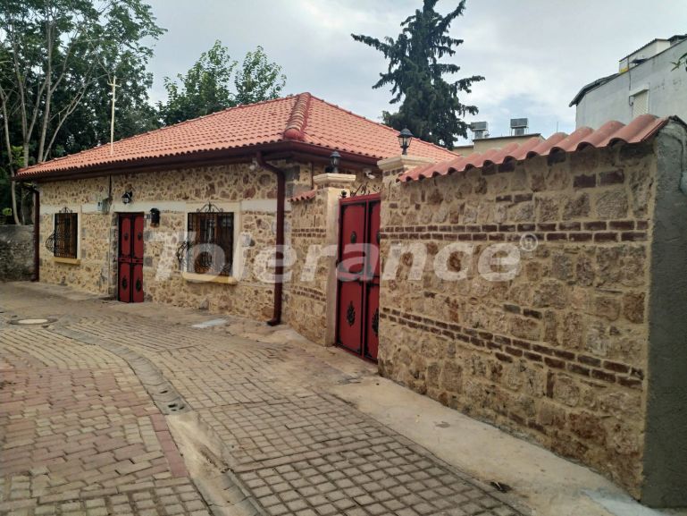 Villa еn Muratpaşa, Antalya - acheter un bien immobilier en Turquie - 81322