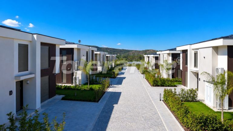 Villa from the developer in Tekirova, Kemer with pool - buy realty in Turkey - 141036