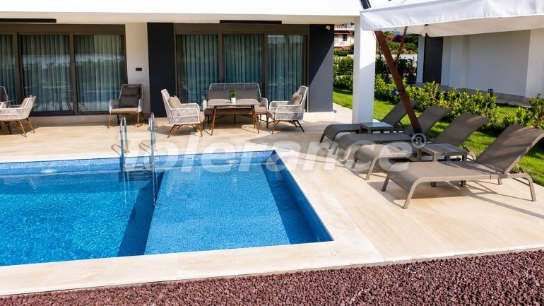 Villa from the developer in Tekirova, Kemer with pool - buy realty in Turkey - 141069