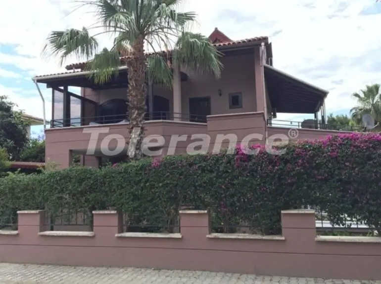 Villa in Tekirova, Kemer with pool - buy realty in Turkey - 23312