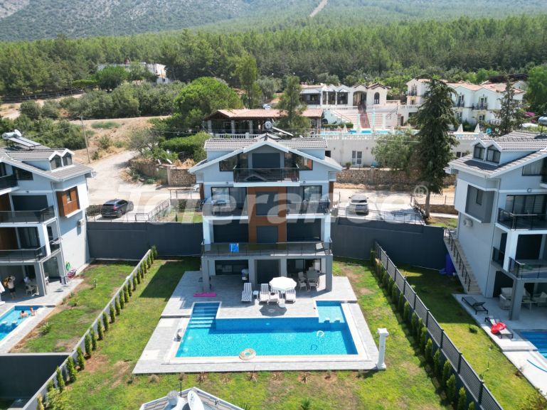 Вилла или дом в Оваджик, Фетхие вид на море с бассейном: купить недвижимость в Турции - 69991