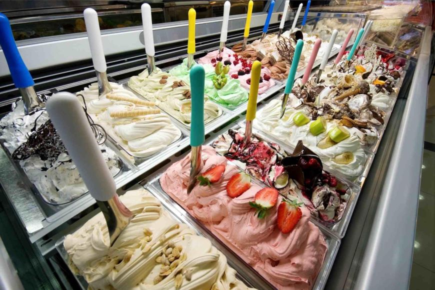 Турецкий продавец мороженого